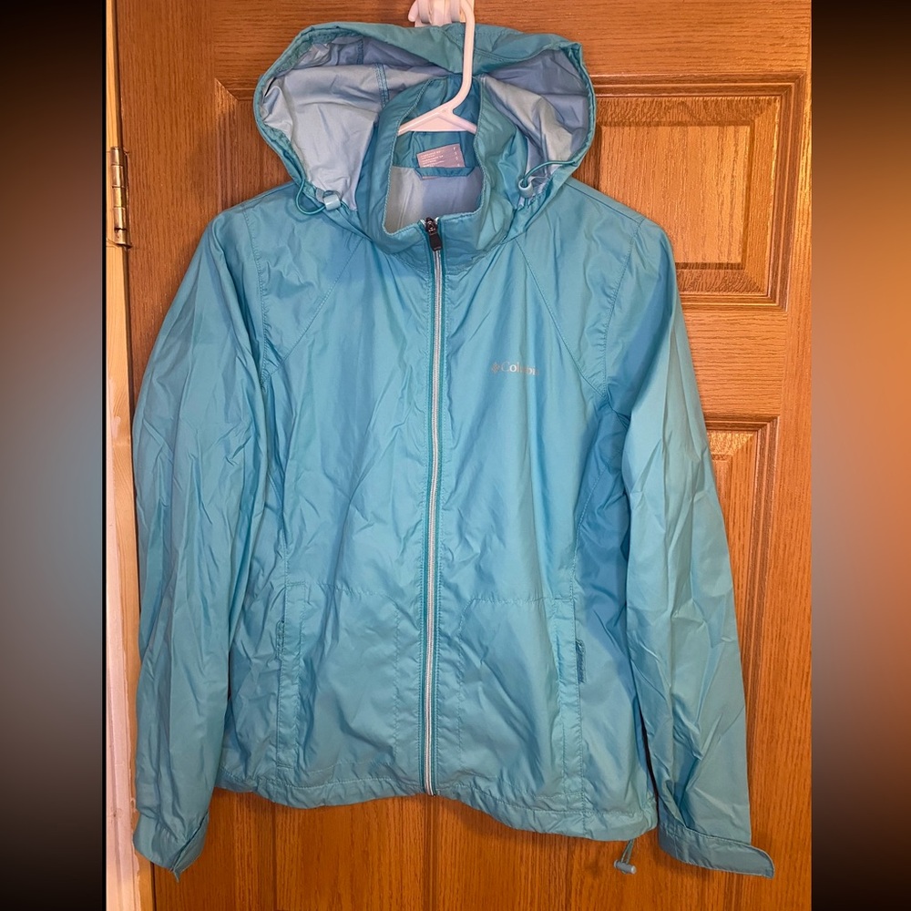 Columbia hooded windbreaker rain jacket size Womans small